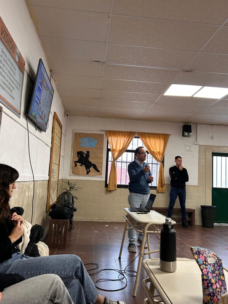 Imagen de WhatsApp 2025 08 18 a las 20.04.21 c1403341